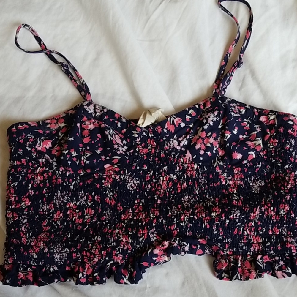 Cropped tink top with flower print S